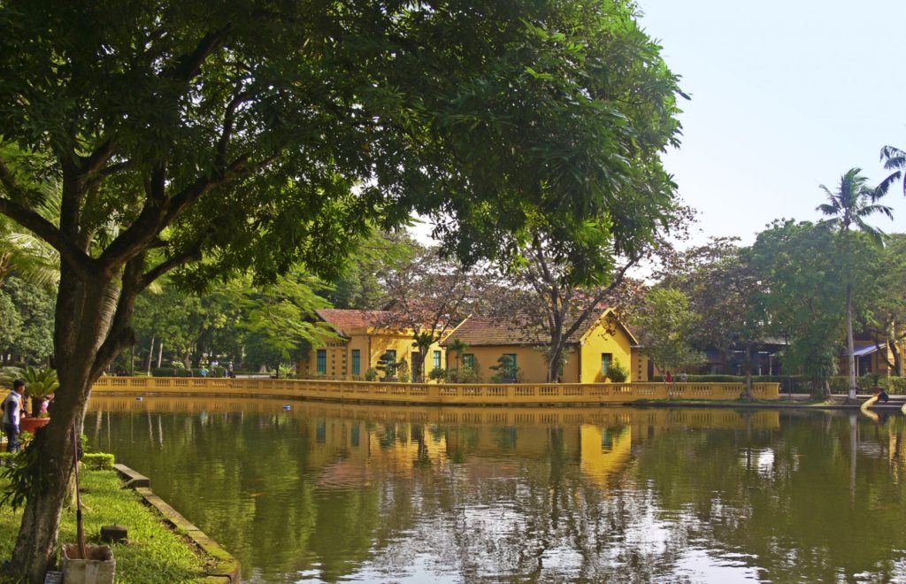 Historisches Wohnhaus von Bac Ho oder auch Onkel Ho in Vietnam