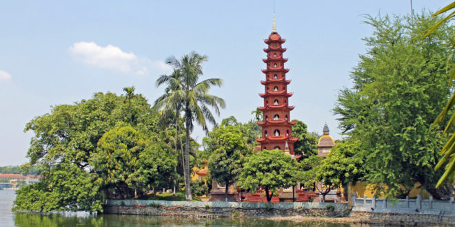 buddhistischer Tempel Tran-Quoc-Pagode in Hanoi in Vietnam